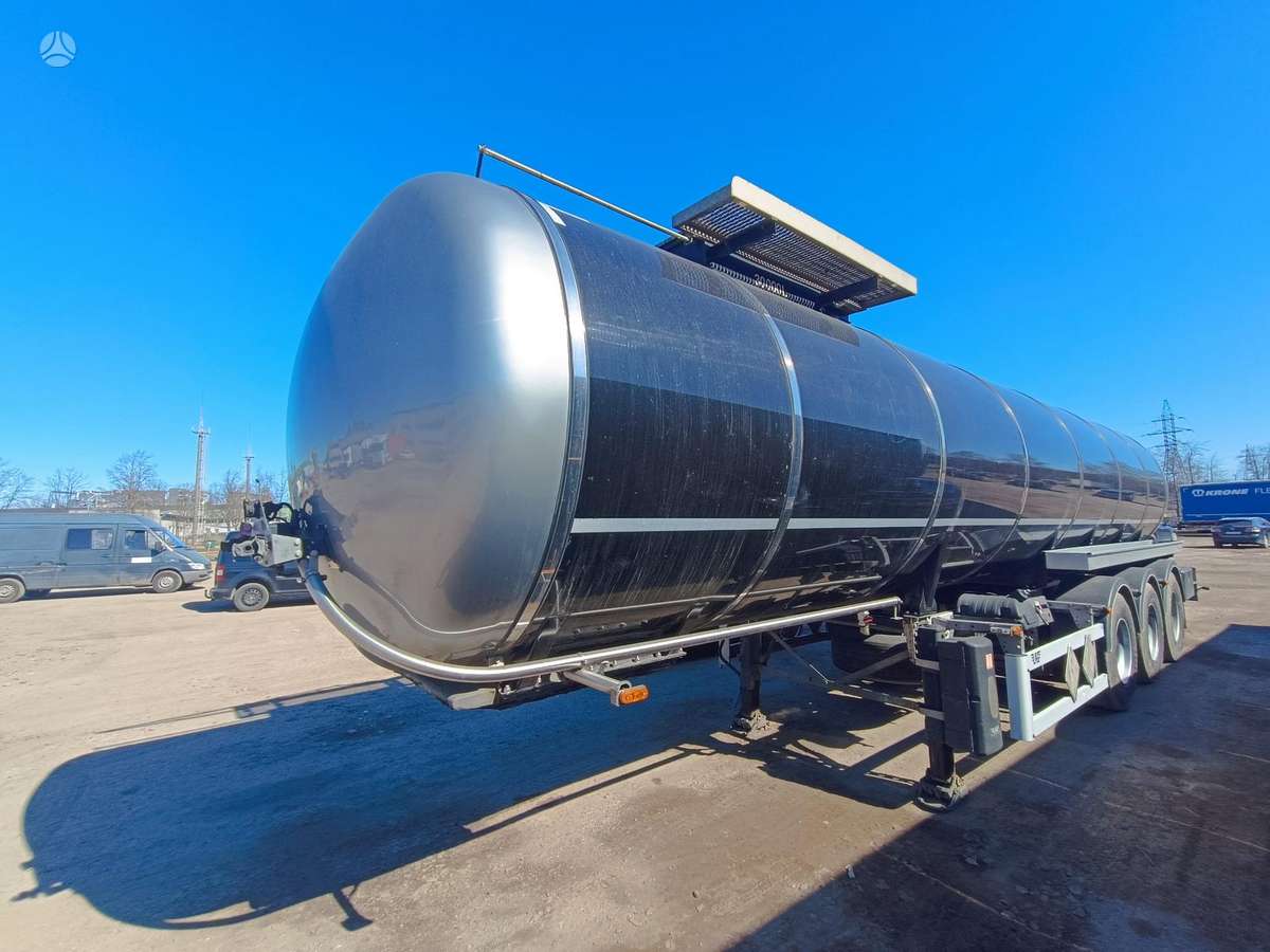 LAG, tanker