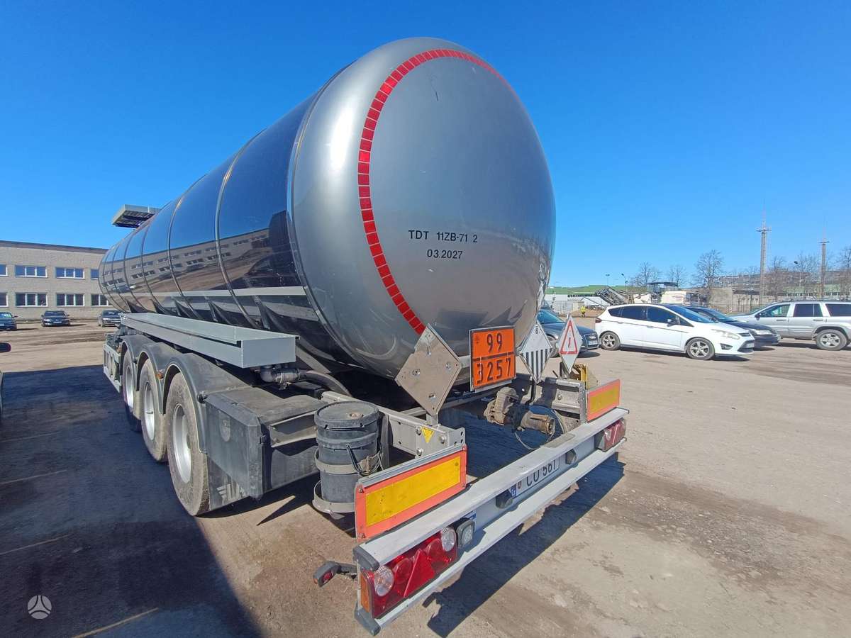 LAG, tanker