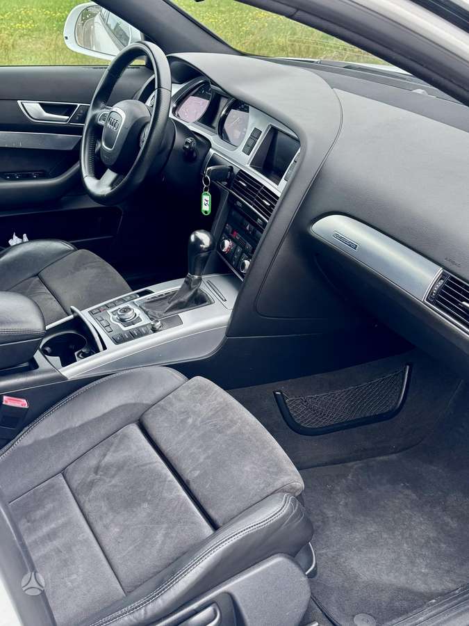 Audi A6, 3.0 l., universalas