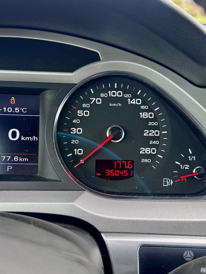 Audi A6, 3.0 l., universalas
