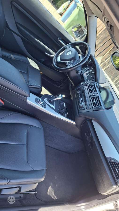 BMW 118, 2.0 l., hatchback