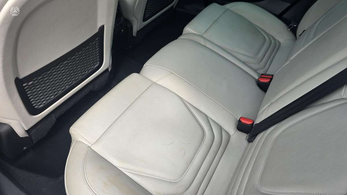 Citroen DS5, 2.0 l., hatchback