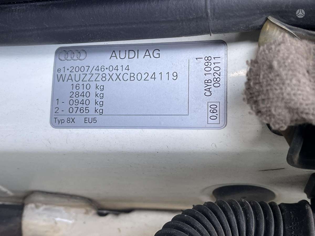 Audi A1 dalimis