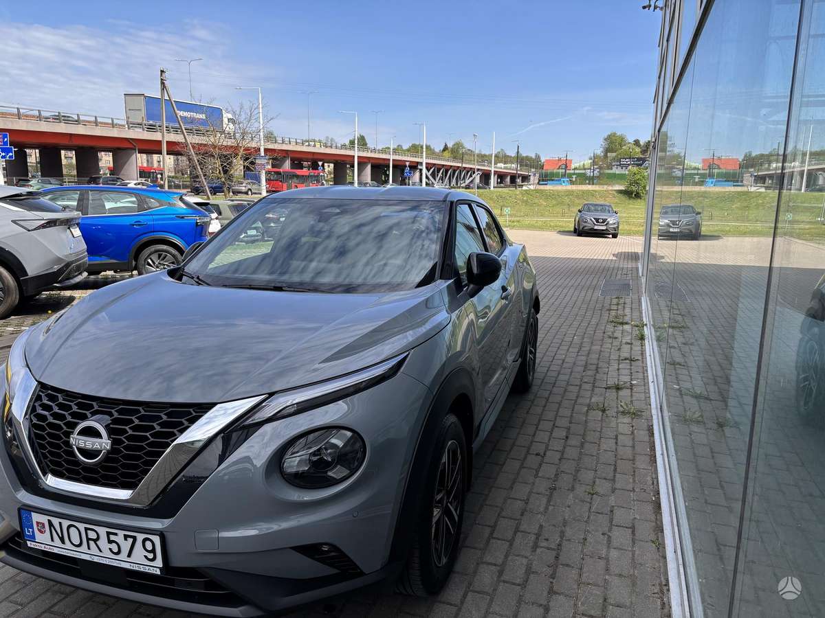 Nissan Juke, 1.0 l., hatchback