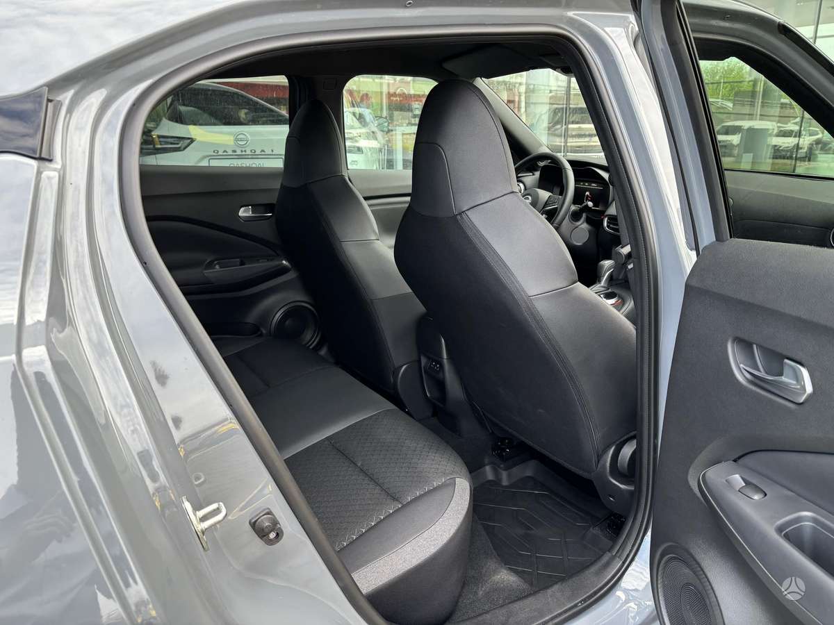 Nissan Juke, 1.0 l., hatchback