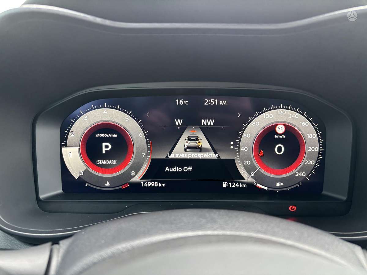 Nissan Juke, 1.0 l., hatchback