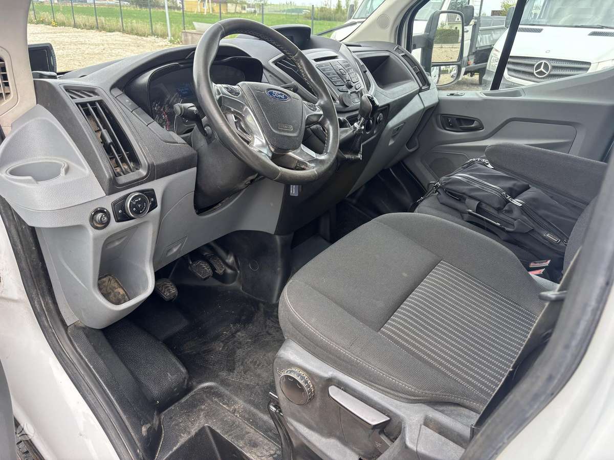 Ford Transit, dumpers / tippers