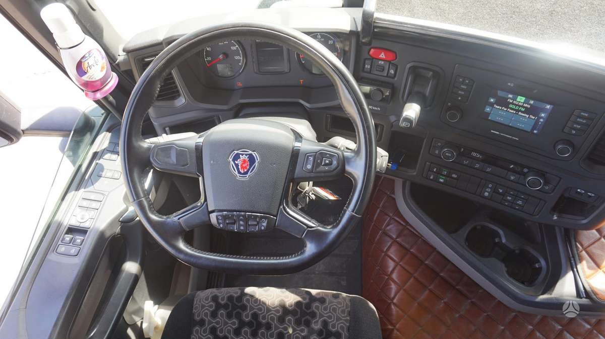 Scania R450 Retarder, double sleeper