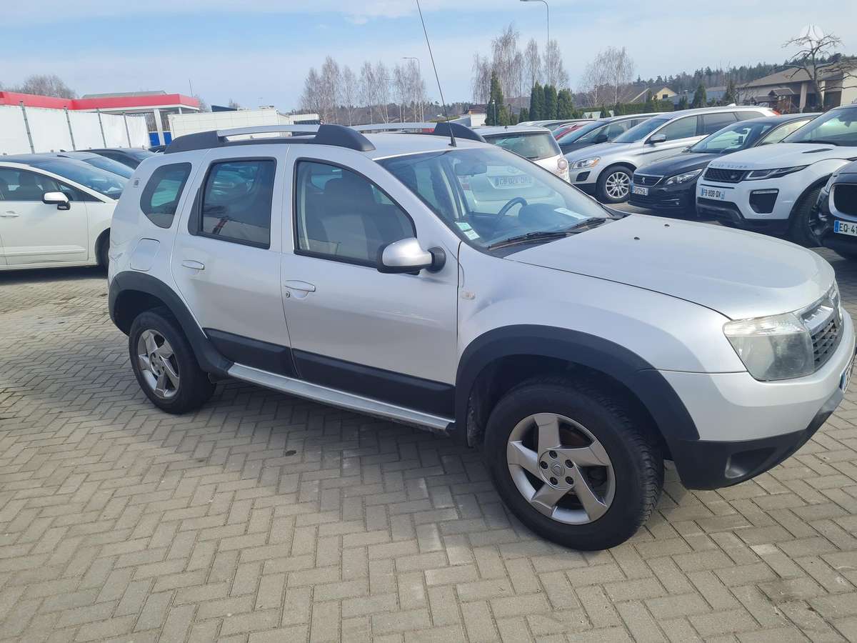 Dacia Duster, 1.6 l., Внедорожник / Кроссовер