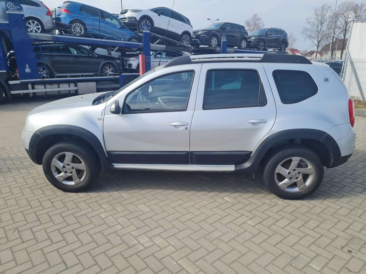 Dacia Duster, 1.6 l., Внедорожник / Кроссовер