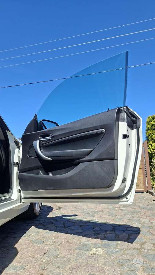 BMW 118, 2.0 l., Хэтчбек