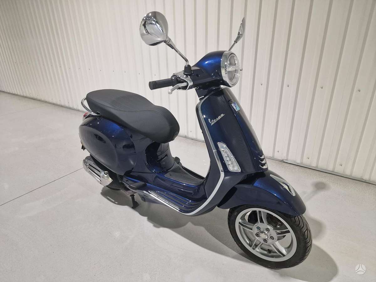 Piaggio Vespa 49cc, scooters / mopeds