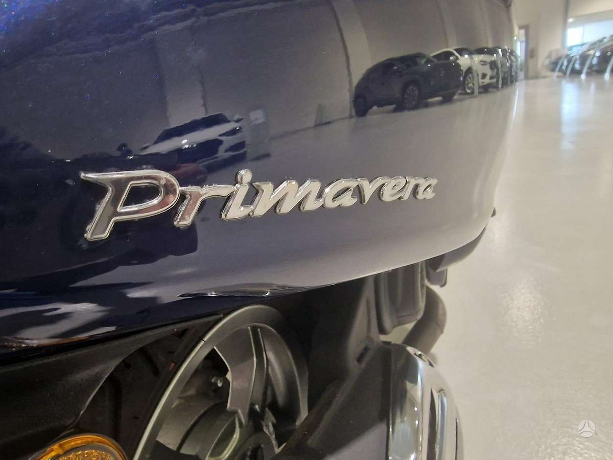 Piaggio Vespa 49cc, scooters / mopeds
