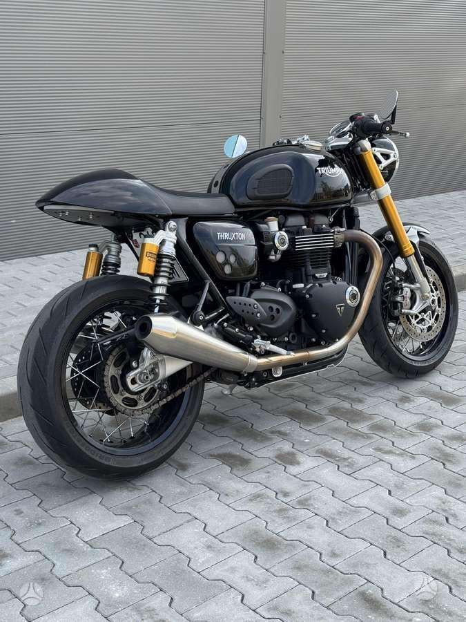 Triumph Thruxton 1200cc, street / classic