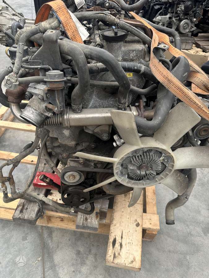 Nissan Pathfinder, Yd25 7S110, детали двигателя