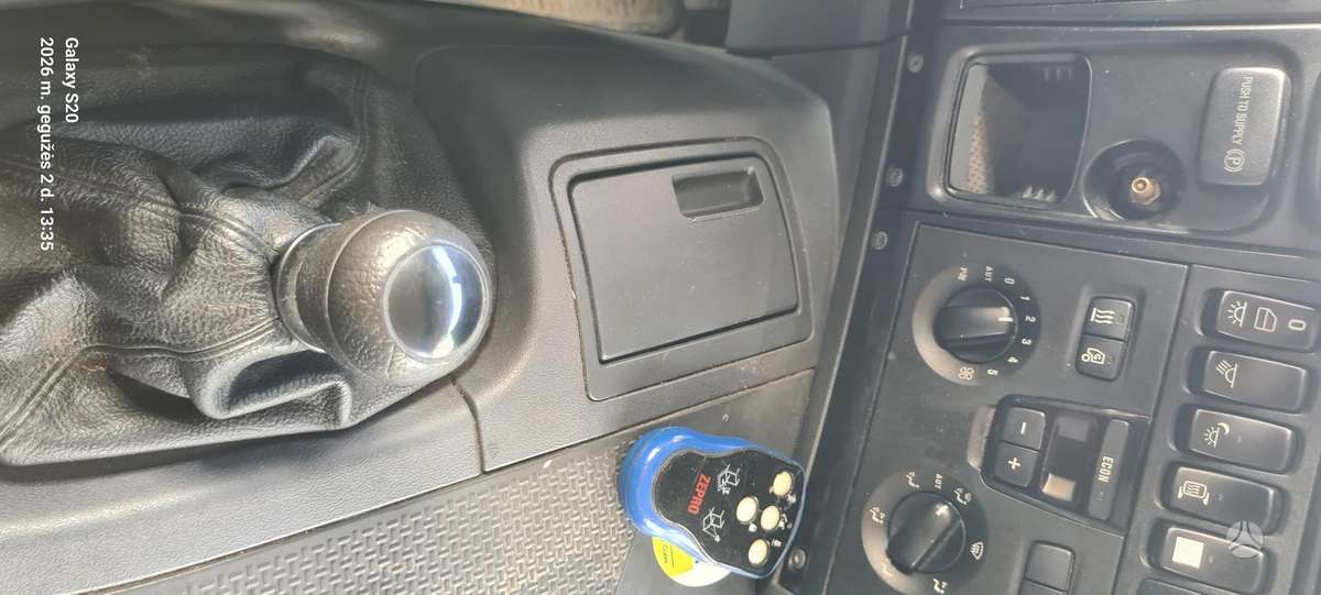 Scania P280, refrižerātori