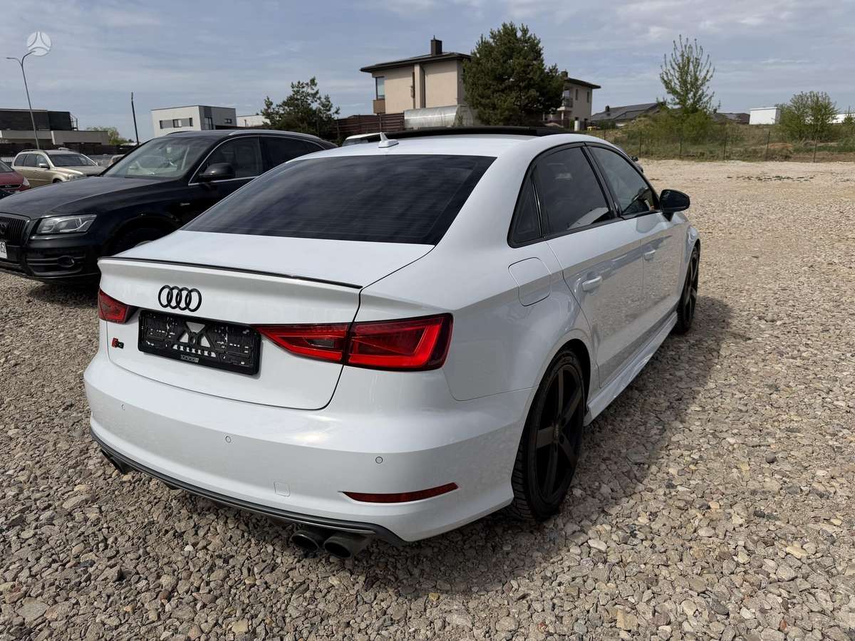 Audi S3, 2.0 l., Седан