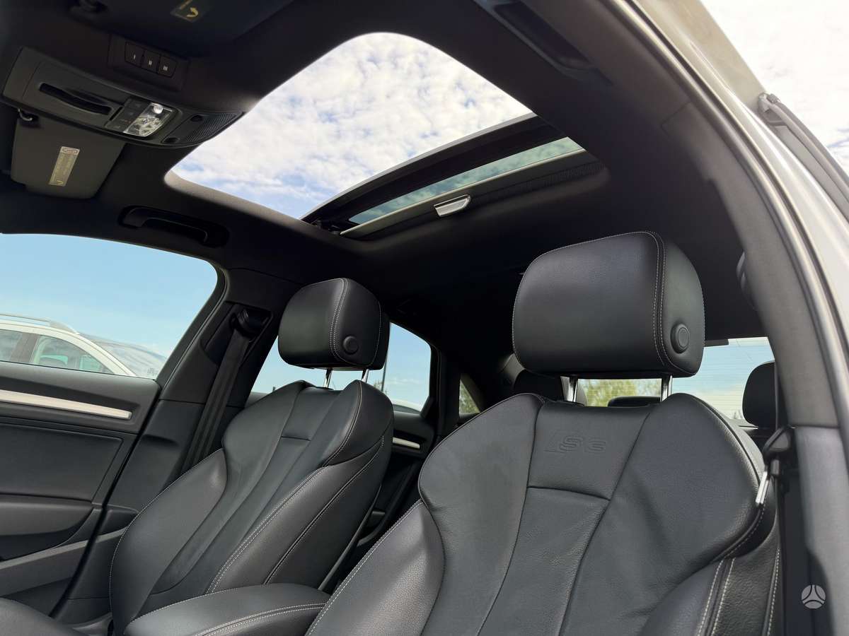 Audi S3, 2.0 l., Седан