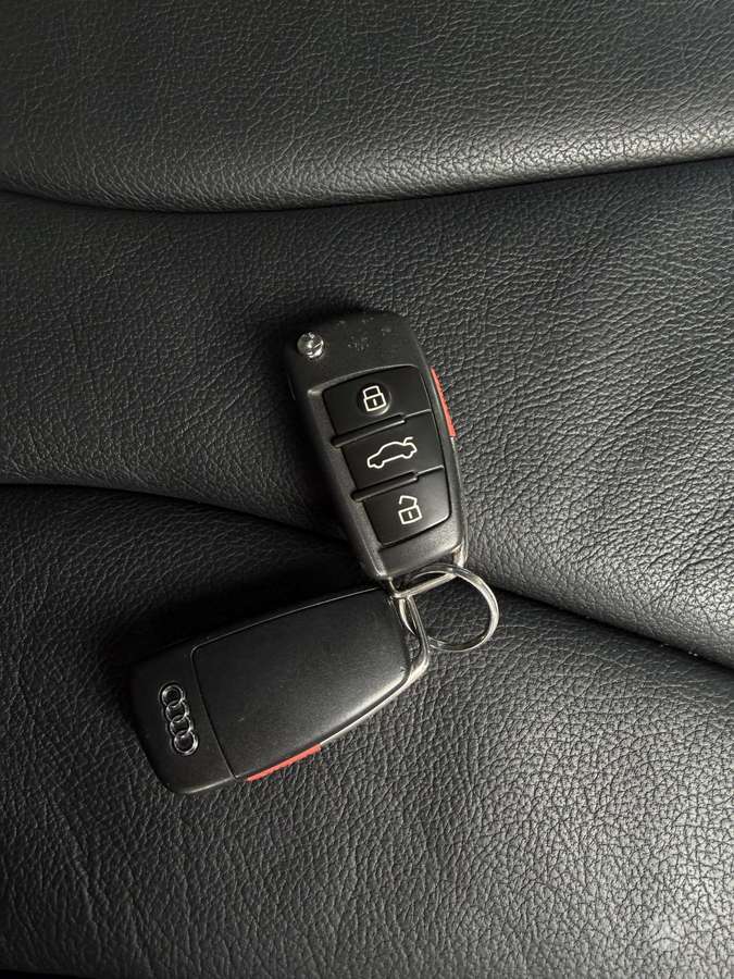 Audi S3, 2.0 l., Седан