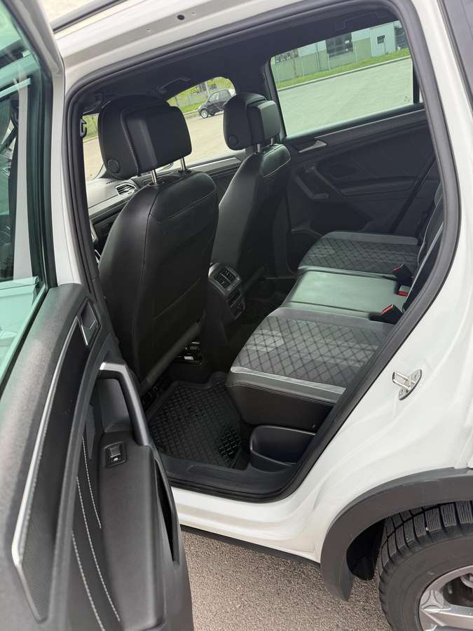 Volkswagen Tiguan - 3