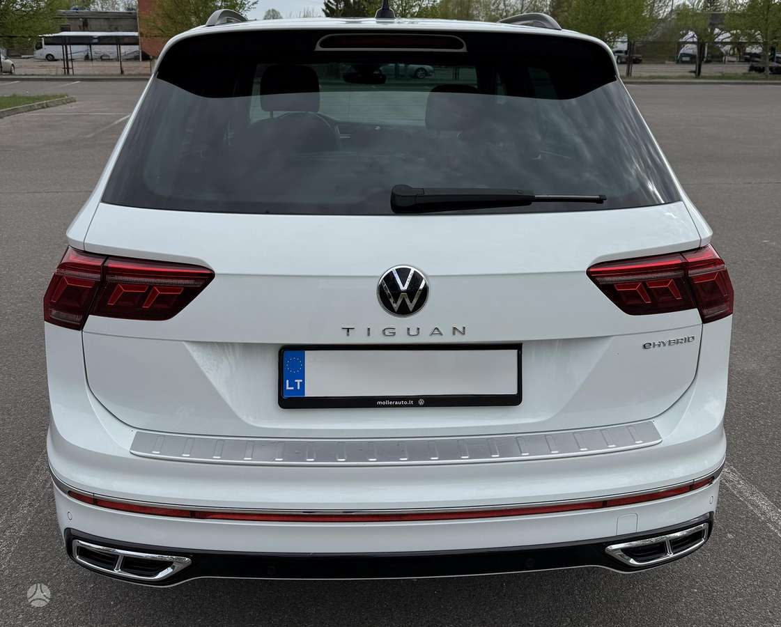 Volkswagen Tiguan - 7