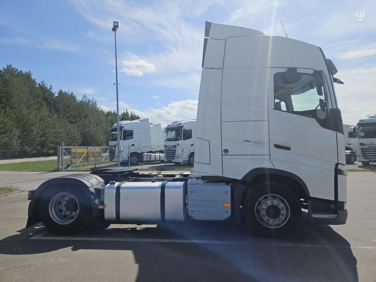 Volvo FH 460, double sleeper