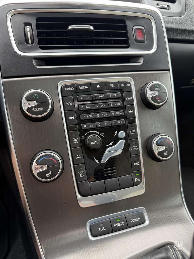 Volvo V60, 2.4 l., Универсал