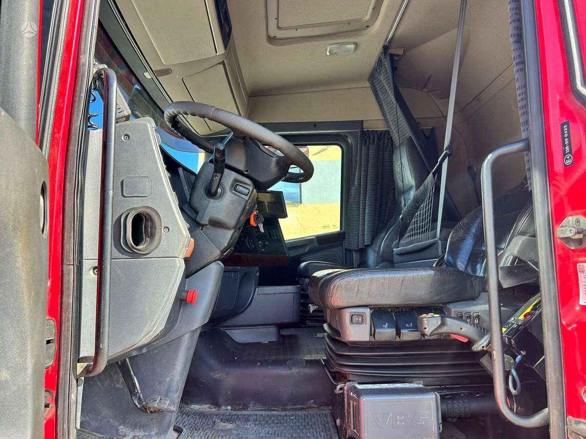 Scania R500, hooklift trucks