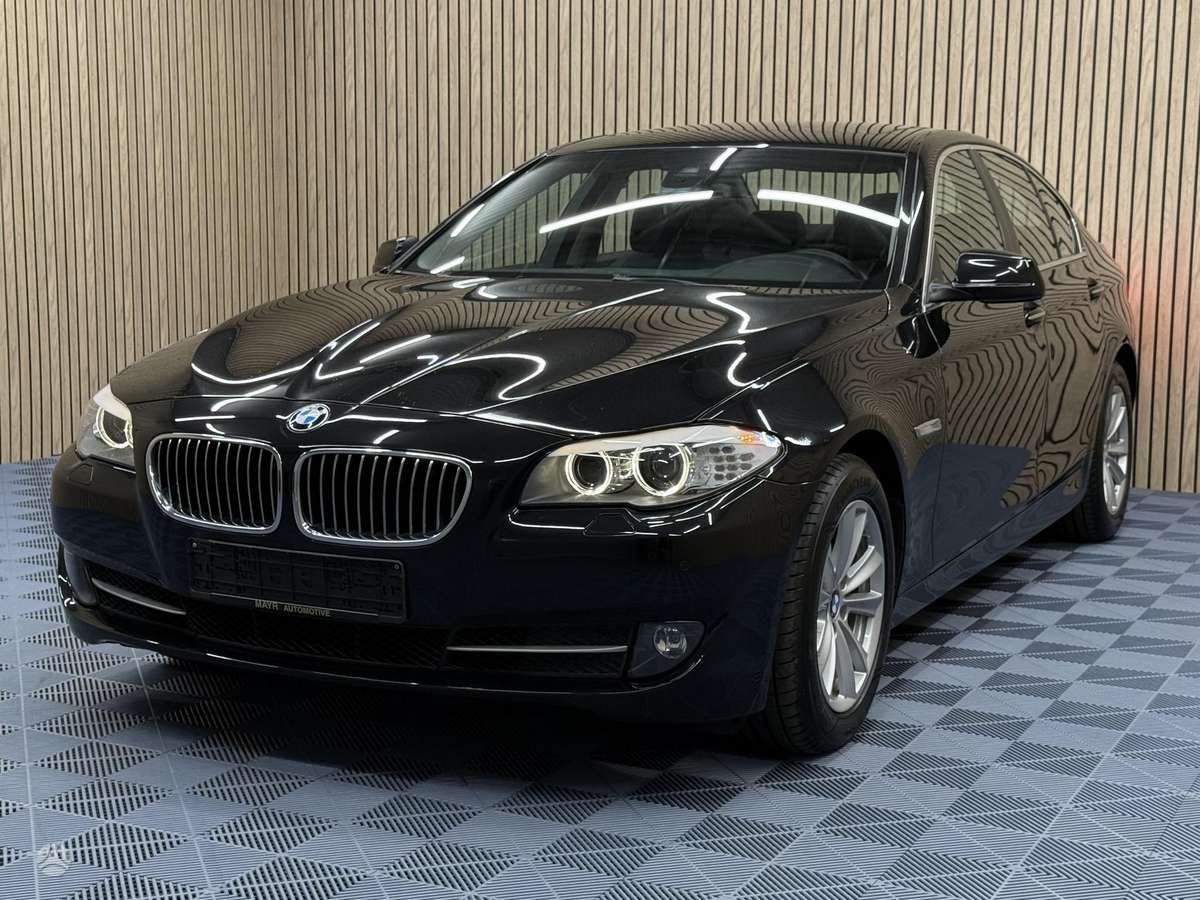 BMW 520, 2.0 l., Седан