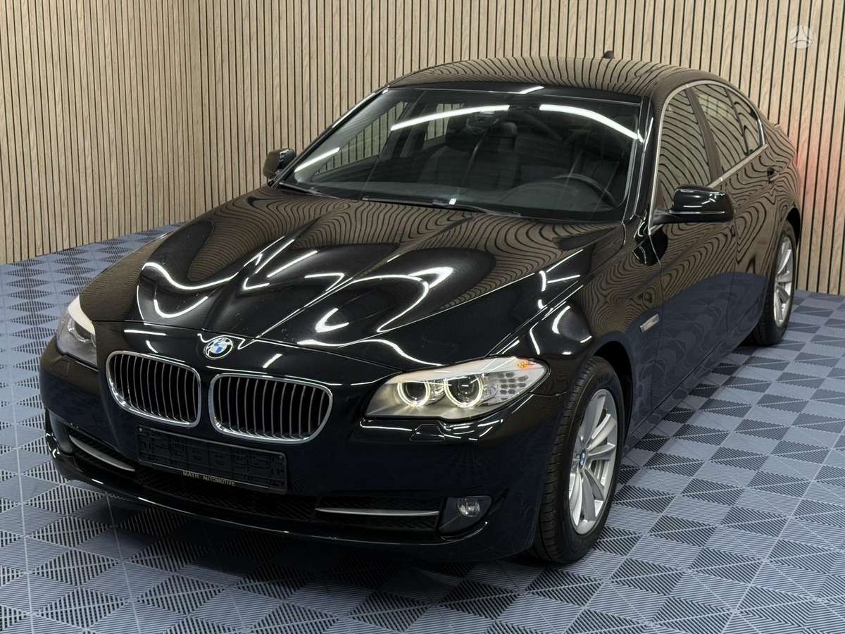 BMW 520, 2.0 l., Седан