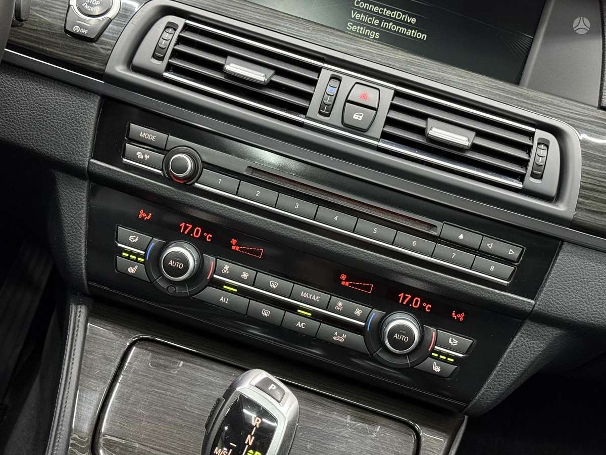 BMW 520, 2.0 l., Седан