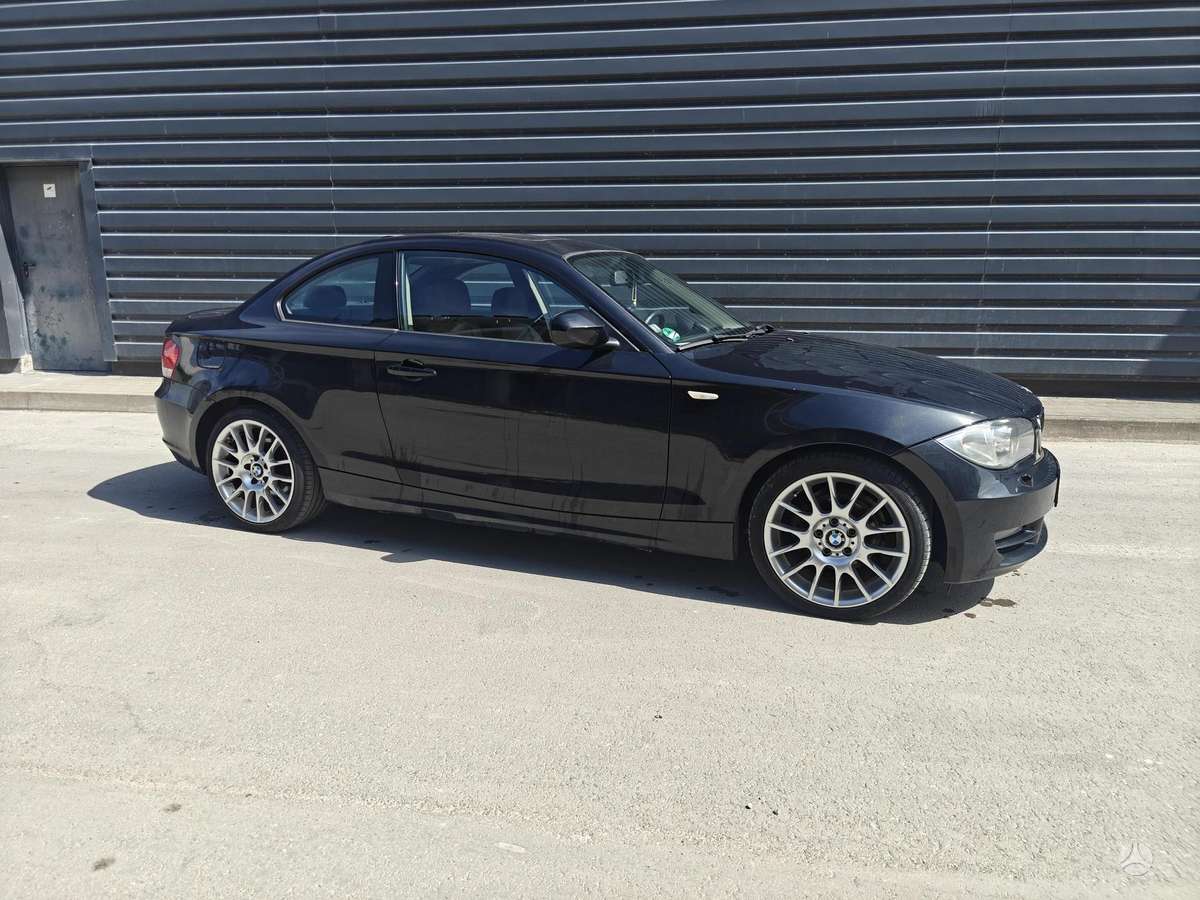 BMW 118, 2.0 l., coupe