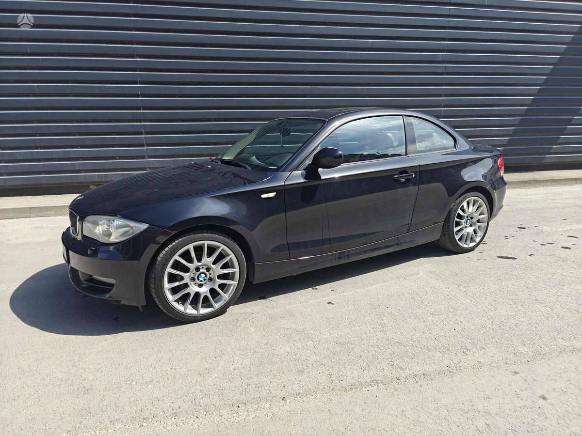 BMW 118, 2.0 l., coupe