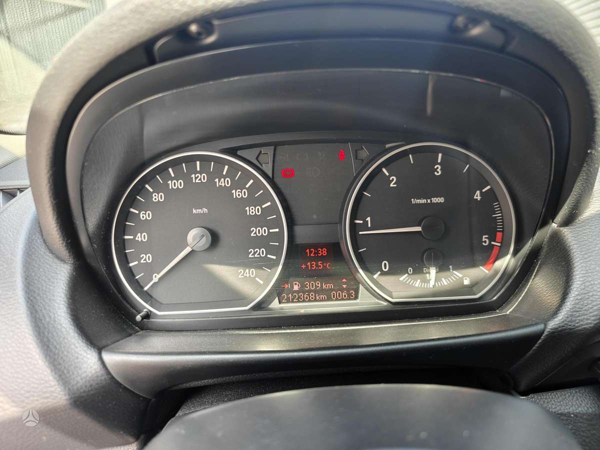 BMW 118, 2.0 l., coupe