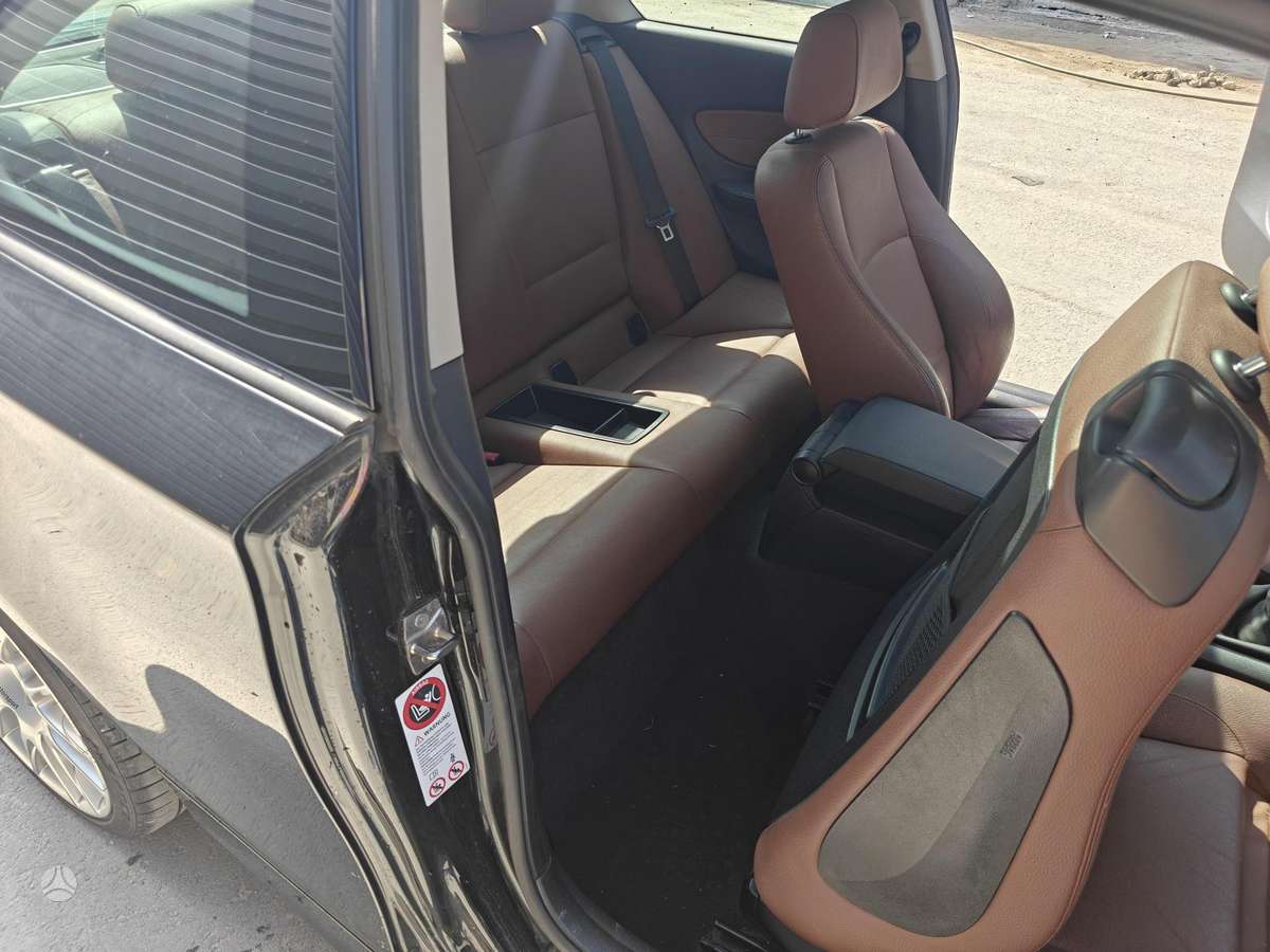 BMW 118, 2.0 l., coupe
