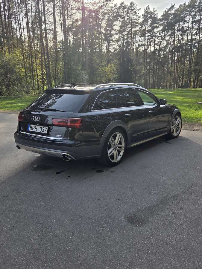 Audi A6 allroad, 3.0 l., Универсал