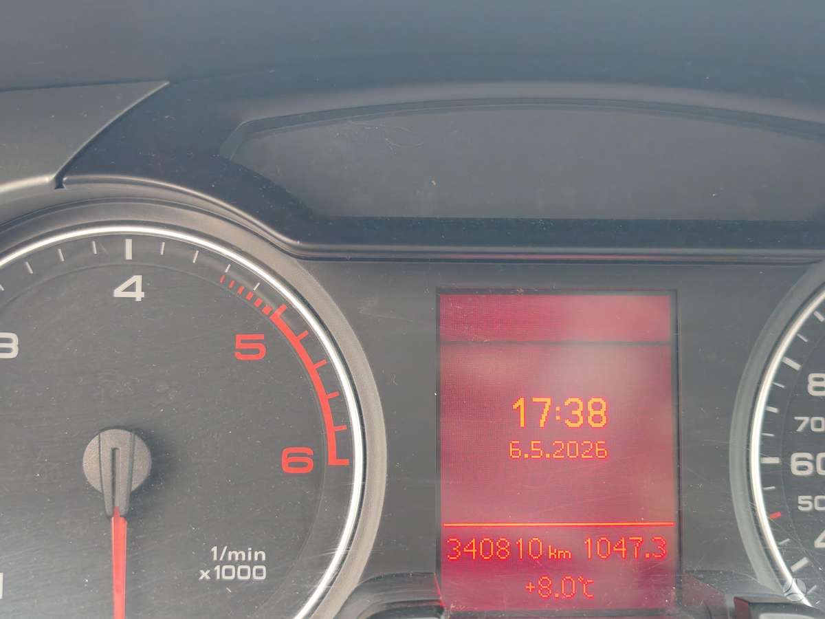 Audi A4, 2.0 l., Седан