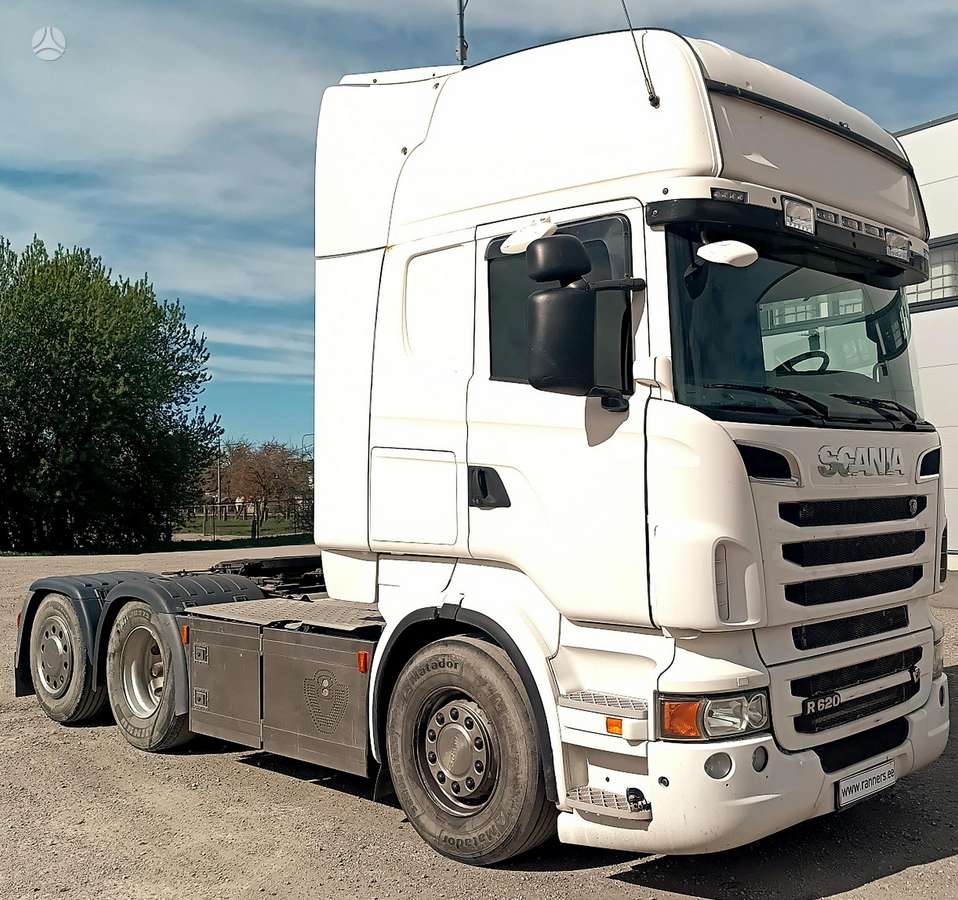 Scania R620 6x2 retarder, double sleeper