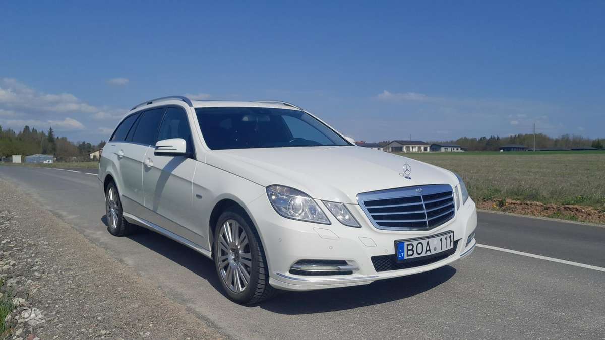 Mercedes-Benz E200, 2.1 l., Универсал