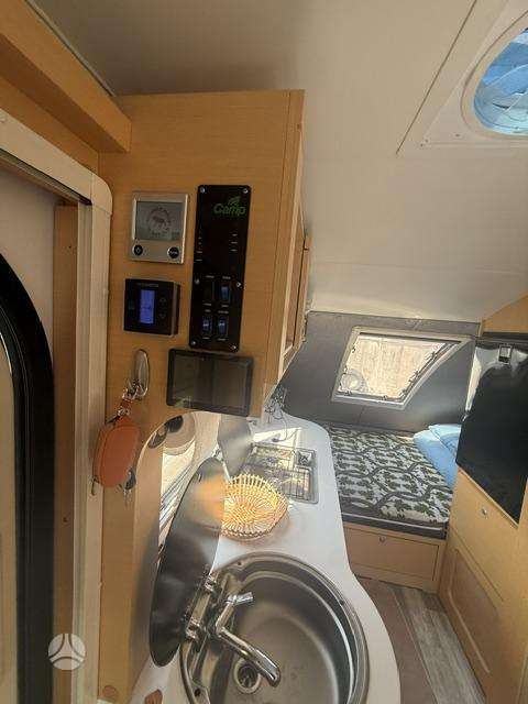 -Kita- NiuCamp, caravans