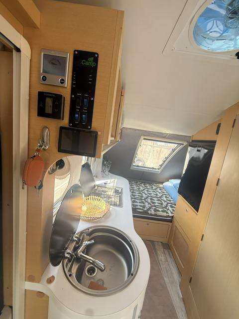 -Kita- NiuCamp, caravans
