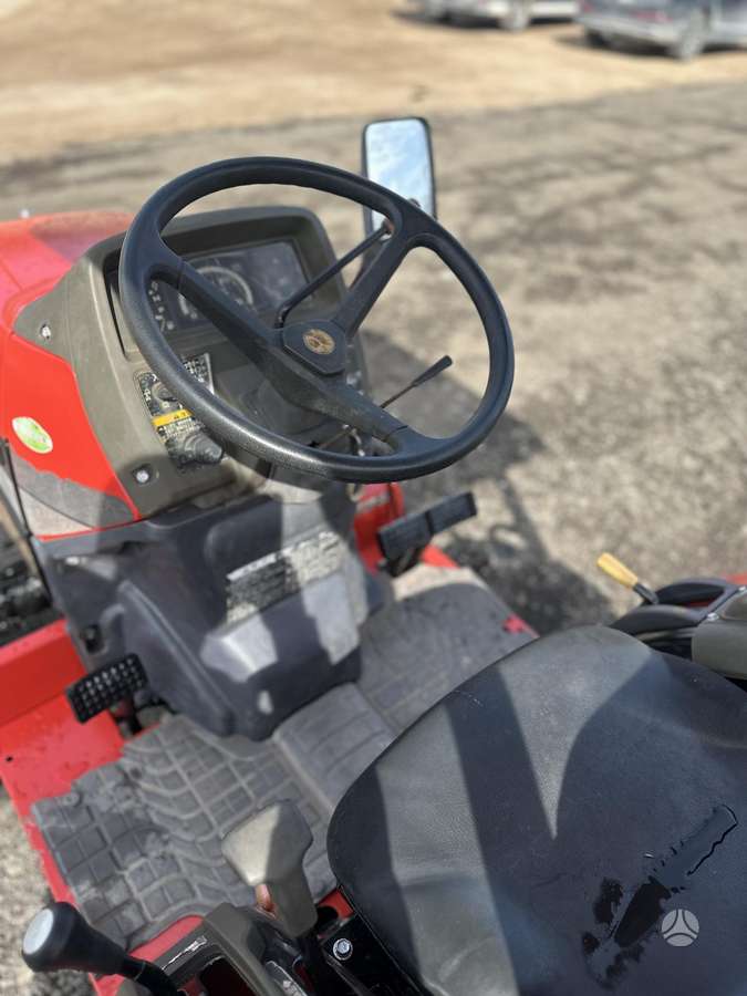 Mitsubishi MT221, тракторы