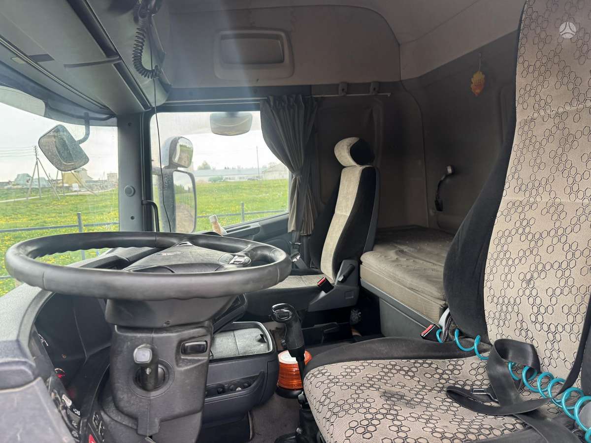 Scania R490, 1 miegamoji vieta