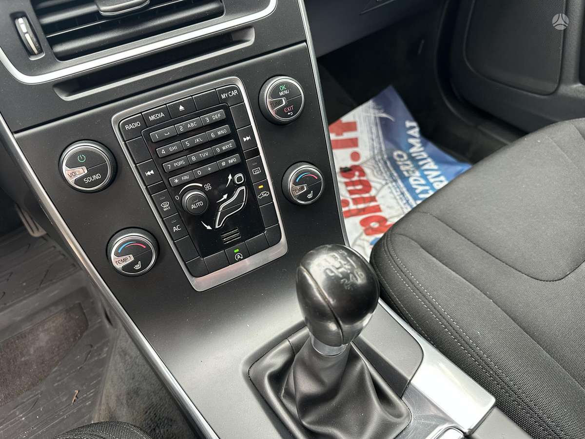 Volvo V60 - 11