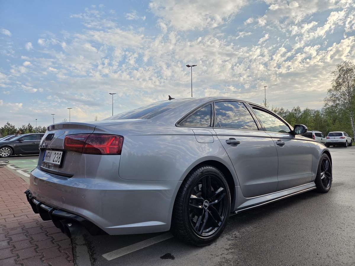 Audi A6, 2.0 l., Седан
