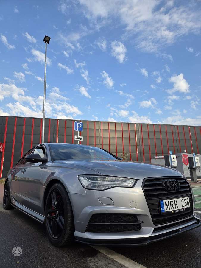 Audi A6, 2.0 l., Седан