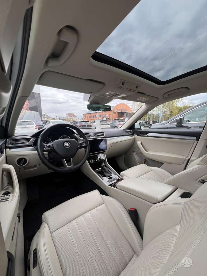 Skoda Superb, 1.6 l., Универсал