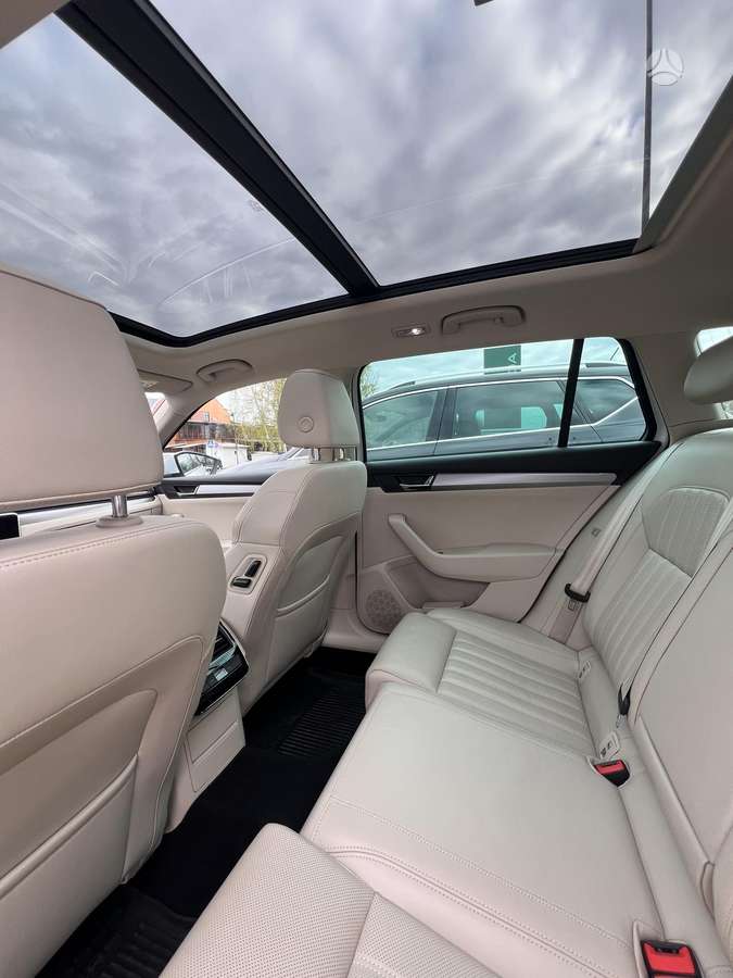 Skoda Superb, 1.6 l., Универсал