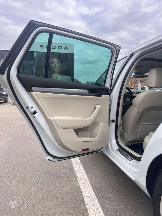 Skoda Superb, 1.6 l., Универсал
