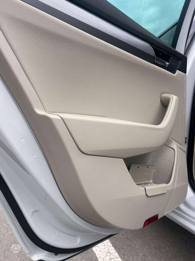 Skoda Superb, 1.6 l., Универсал